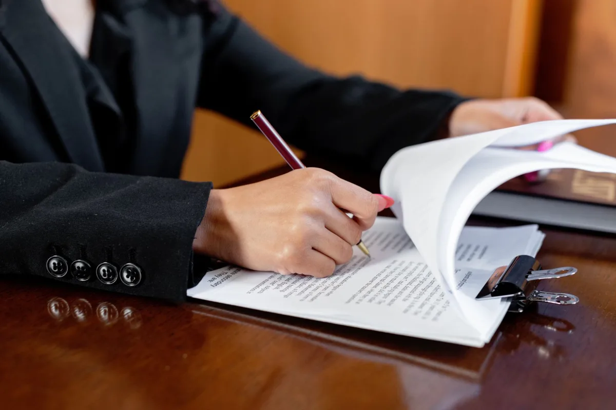 Commercial Contract Management and Legal Assurance programme image