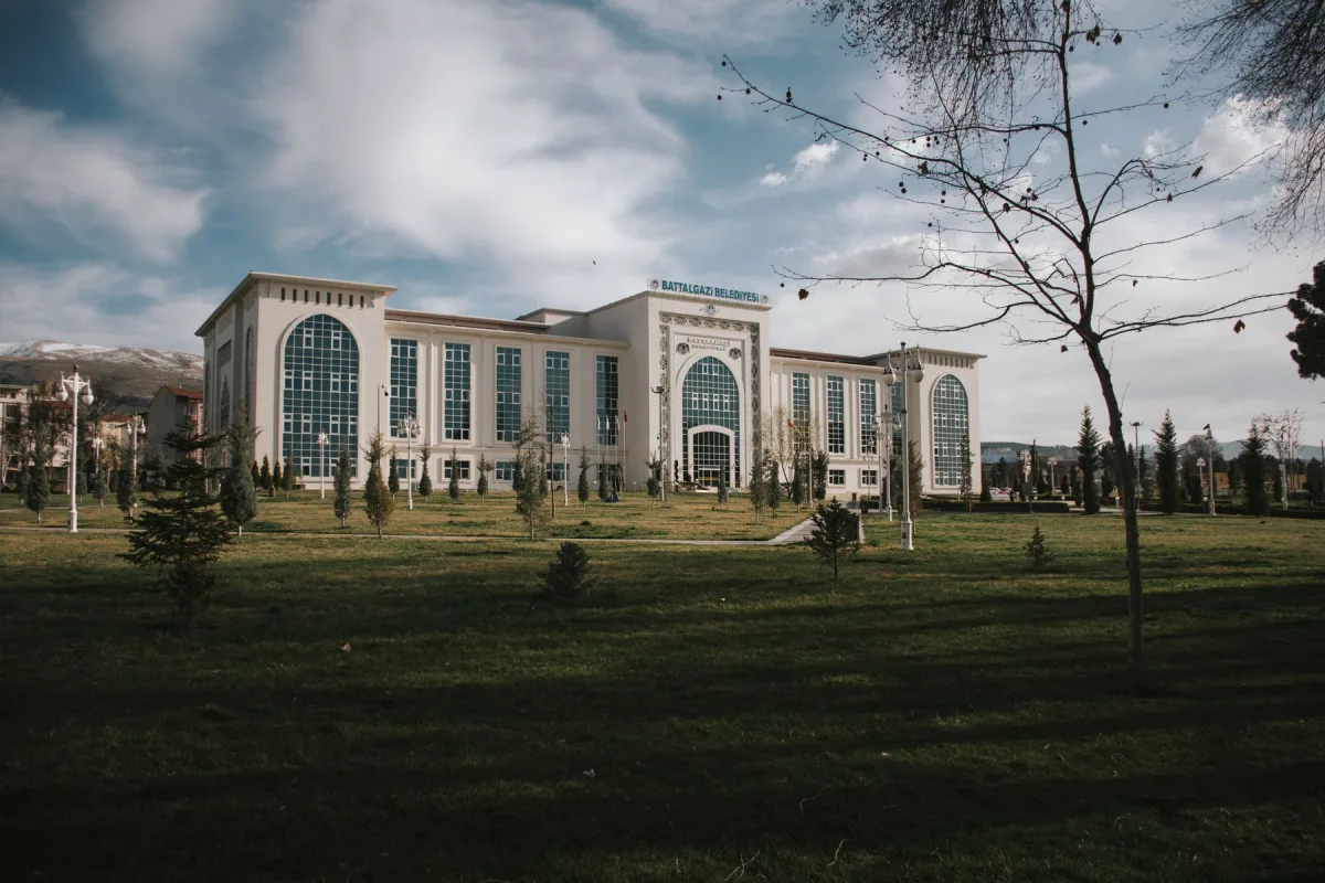 Governance for State Institutions for Modern Public Administration programme image