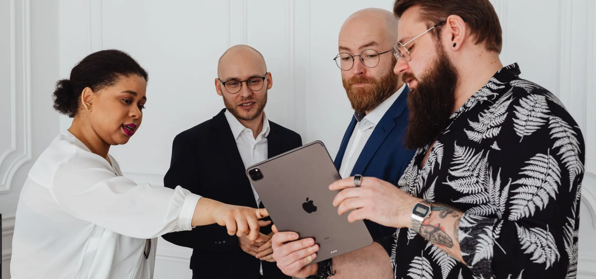 Advanced Digital Reputation Management for Communication Leaders course hero image