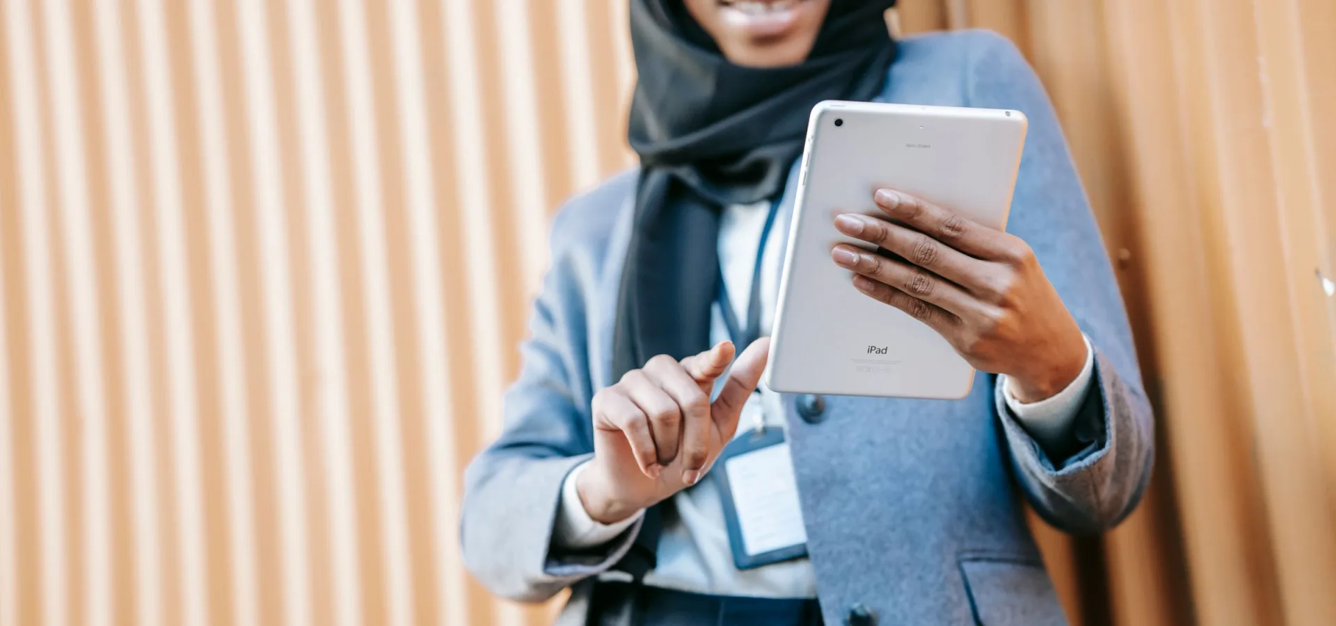 Digital Reputation Management and Stakeholder Confidence course hero image