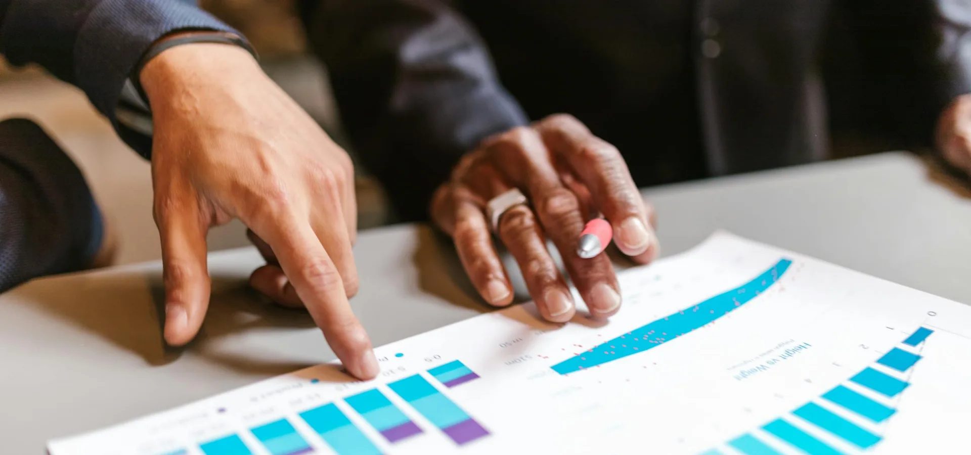 Data Analytics Strategy and Decision Insight course hero image