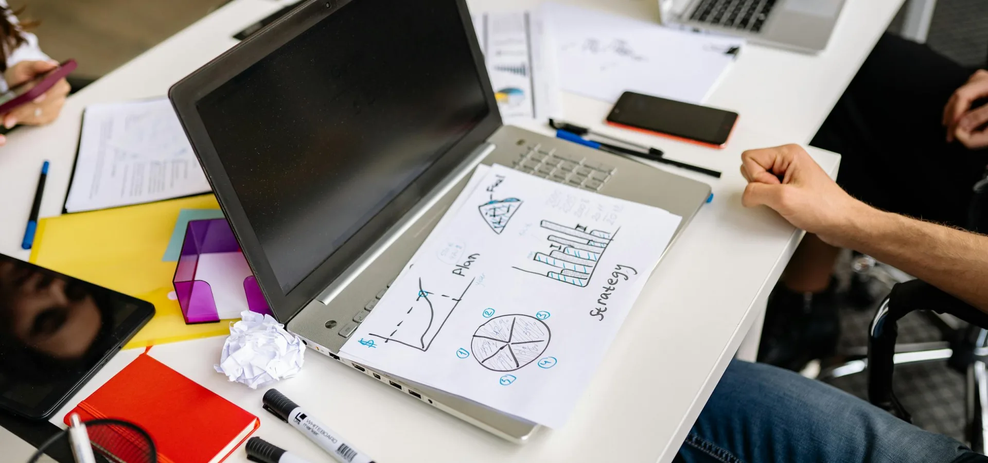 Data Analytics Strategy for Data-Led Strategy course hero image