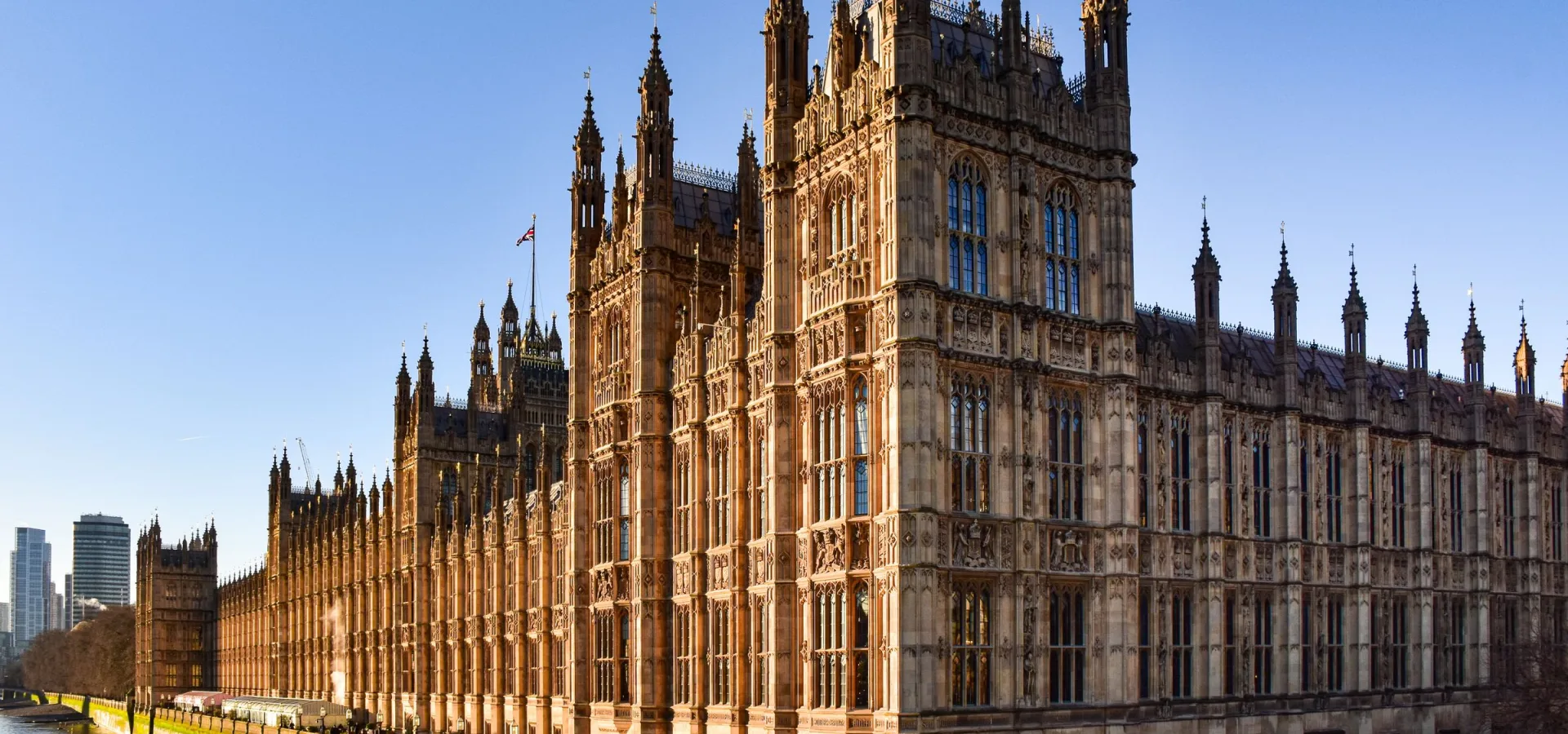 Executive Programme in Procurement in Government course hero image