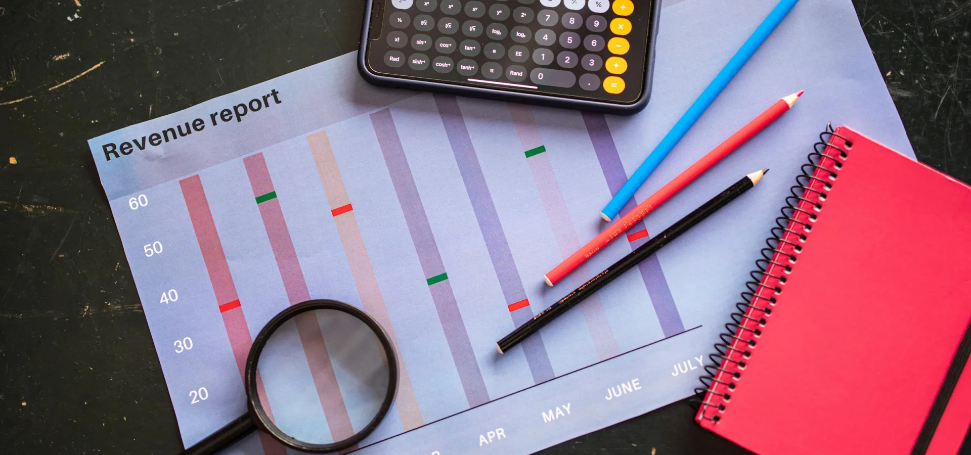Marketing Strategy and Revenue Growth course hero image