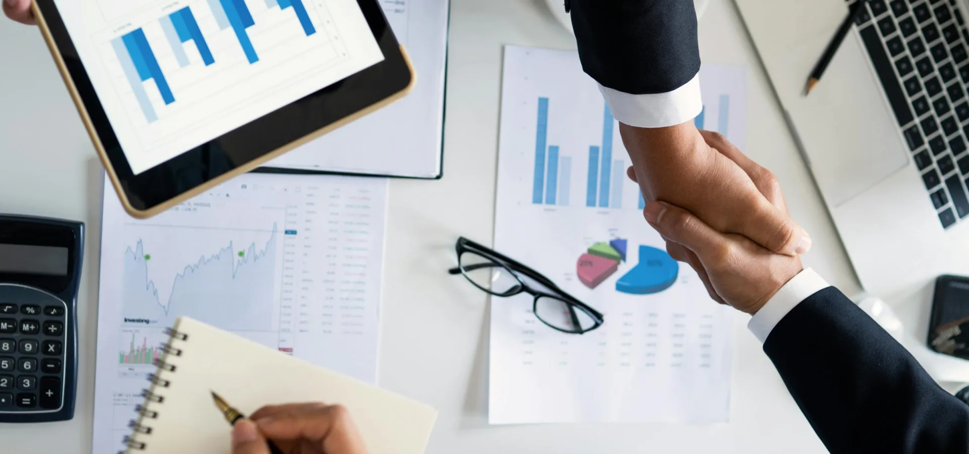 B2B Sales Negotiation for Strategic Expansion course hero image
